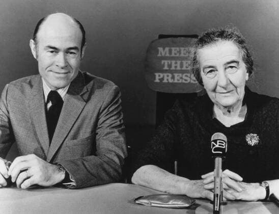 MEET THE PRESS, from left: Moderator Bill Monroe, Israeli Prime Minister Golda Meir, 1971 Courtesy Everett Collection !ACHTUNG AUFNAHMEDATUM GESCHÃ„TZT! PUBLICATIONXNOTxINxCANxCHNxFRAxITAxJPNxNORxPOLxRUSxESPxUKxUSA Copyright: xCourtesyxEverettxCollectionx TBDMETH EC019