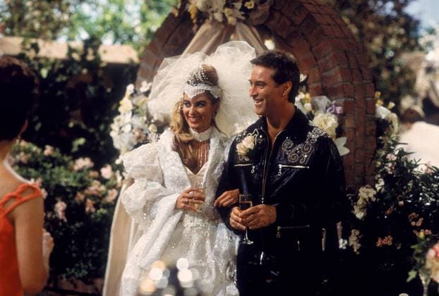 DAYS OF OUR LIVES, Eileen Davidson, Drake Hogestyn, 1965-, photo: NBC Courtesy: Everett Collection NBC Courtesy Everett Collection !ACHTUNG AUFNAHMEDATUM GESCHÃ„TZT! PUBLICATIONXNOTxINxCANxCHNxFRAxITAxJPNxNORxPOLxRUSxESPxUKxUSA Copyright: xNBC CourtesyxEverettxCollectionx TCDDAOF EC050