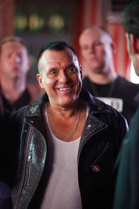 LUCIFER, Tom Sizemore in Manly Whatnots (Season 1, Episode 4, aired February 15, 2016). ph: Michael Courtney Fox courtesy Everett Collection 20thCentFox Courtesy Everett Collection !ACHTUNG AUFNAHMEDATUM GESCHÃ„TZT! PUBLICATIONXNOTxINxCANxCHNxFRAxITAxJPNxNORxPOLxRUSxESPxUKxUSA Copyright: x20thCentFox CourtesyxEverettxCollectionx TCDLUCI EC020