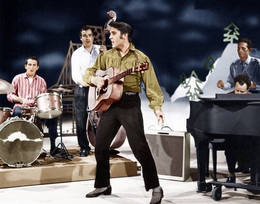 THE ED SULLIVAN SHOW, Elvis Presley, (Season 9, ep. 951, aired Sept. 9, 1956), 1948-71. Courtesy Everett Collection !ACHTUNG AUFNAHMEDATUM GESCHÃ„TZT! PUBLICATIONXNOTxINxCANxCHNxFRAxITAxJPNxNORxPOLxRUSxESPxUKxUSA Copyright: xCourtesyxEverettxCollectionx TCDEDSU EC010