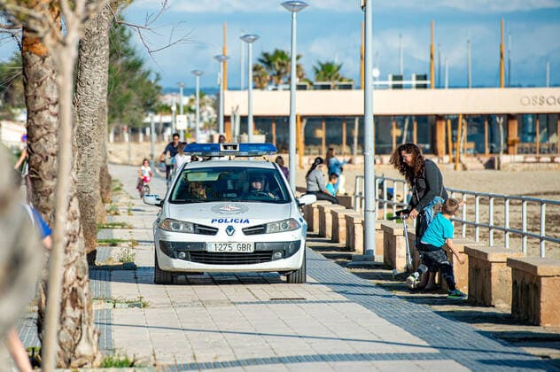 20200426 Children go out of the Home in Mallorca during Corona Lock down PALMA DE MALLORCA, SPAIN APRIL 26 2020 Port Adriano beach at Children go out of the Home in Mallorca during Corona Lock down on April 26, 2020 in Palma de Mallorca, Palma de Mallorca Baleares Spain