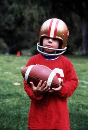 EIGHT IS ENOUGH, Adam Rich, 1977-1981, 1st season Courtesy Everett Collection !ACHTUNG AUFNAHMEDATUM GESCHÃ„TZT! PUBLICATIONXNOTxINxCANxCHNxFRAxITAxJPNxNORxPOLxRUSxESPxUKxUSA Copyright: xCourtesyxEverettxCollectionx TSDEIIS EC002