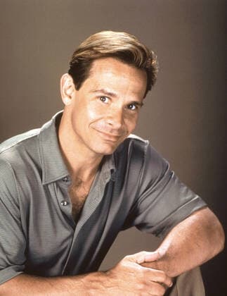 HONEY I SHRUNK THE KIDS: THE TV SHOW, Peter Scolari, 1997-2000. Buena Vista Televison Courtesy: Everett Collection Buena Vista Pictures Courtesy Everett Collection !ACHTUNG AUFNAHMEDATUM GESCHÃ„TZT! PUBLICATIONXNOTxINxCANxCHNxFRAxITAxJPNxNORxPOLxRUSxESPxUKxUSA Copyright: xBuenaxVistaxPictures CourtesyxEverettxCollectionx TSDHOIS EC006