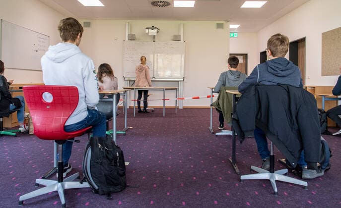 Since Monday, classes at the Integrated Comprehensive School IGS Oyten have again been taught in compliance with extensive protective measures, Oyten Copyright: xBjörnxHakex