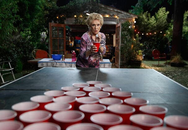 RAISING HOPE, Cloris Leachman, Hey There, Delilah , (Season 4, ep. 411, aired Jan. 10, 2014). photo: John P. Fleenor Fox Courtesy: Everett Collection 20thCentFox Courtesy Everett Collection !ACHTUNG AUFNAHMEDATUM GESCHÃ„TZT! PUBLICATIONXNOTxINxCANxCHNxFRAxITAxJPNxNORxPOLxRUSxESPxUKxUSA Copyright: x20thCentFox CourtesyxEverettxCollectionx TCDRAHO EC244