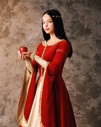 SNOW WHITE, Kristin Kreuk, 2001 Courtesy Everett Collection !ACHTUNG AUFNAHMEDATUM GESCHÃ„TZT! PUBLICATIONXNOTxINxCANxCHNxFRAxITAxJPNxNORxPOLxRUSxESPxUKxUSA Copyright: xCourtesyxEverettxCollectionx TCDSNWH EC002