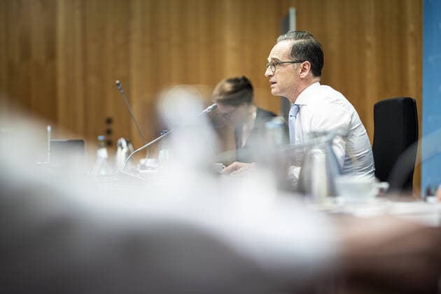 Heiko Maas, Bundesaussenminister, aufgenommen im Rahmen einer Videokonferenz im N4-Format (Normandie-Format) mit den Aussenministern von Russland, Frankreich und der Ukraine zur aktuellen Lage in der Ost-Ukraine. Berlin, 30.04.2020. Berlin Germany *** Heiko Maas, German Foreign Minister, recorded during a video conference in N4 format Normandy format with the Foreign Ministers of Russia, France and Ukraine on the current situation in Eastern Ukraine Berlin, 30 04 2020 Berlin Germany Copyright: xFlorianxGaertner photothek.netx