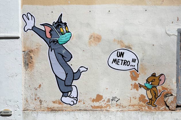 Mauro Pallotta, aka Maupal, created a new mural in Borgo Pio, a few meters from the Vatican and St. Peter s square. The work depicts the characters of the cartoon Tom & Jerry. Both Tom, the cat, and Jerry, the mouse, wear a mask. Jerry, who is usually chased by Tom, scolds the other and tells him to respect the safety distance, one meter (Alberto Lo Bianco Fotogramma, Rome - 2020-04-30) p.s. la foto e utilizzabile nel rispetto del contesto in cui e stata scattata, e senza intento diffamatorio del decoro delle persone rappresentate  Copyright: xAlbertoxLoxBiancox xFOTOGRAMMAx
