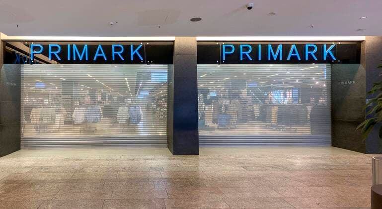  Geschlossene Primark-Filiale, Berlin, Steglitz *** Closed Primark branch, Berlin, Steglitz Copyright: imageBROKER/ThomasxBorn ibltbo05449748.jpg