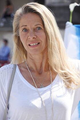 Sina Bodden Ex wife of Olaf Bodden Organizer of the Corona Group Munich 08 05 20 Odeonsplatz Corona Team Group Demostration for freedom Human dignity and against Corona Vaccination obligation Munich