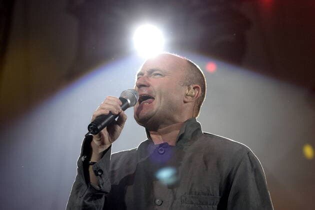48 Konzert: Phil Collins in der Berliner Waldbuehne, Saenger, Drummer, Schauspieler, Filmmusik, Komponist, Adult Contemporary, Soft Rock, Pop, Sänger, Waldbühne, Open Air, Musik, quer, Halbtotale, medium, horizontal, Berlin Deutschland, Germany *** 48 Concert Phil Collins in Berlin Waldbuehne, singer, drummer, actor, film music, composer, adult contemporary, soft rock, pop, singer, Waldbuehne, open air, music, t.s., semi-total, medium, horizontal, Berlin Germany, Germany Copyright: xPOP-EYE Bilanx 00058426_00058426