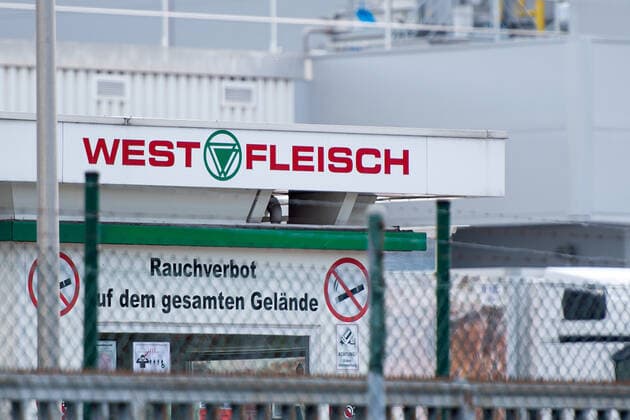 Lübbecke, Germany 14 05 2020 Feature Company Westfleisch plant in Lübbecke In Coesfeld there were corona infected persons at the meat plant Corona cases In other meat plants there shall only be negative tested persons , Lübbecke Germany