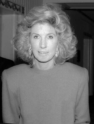 Nancy Kissinger, 1985. Photo By Adam Scull PHOTOlink Everett Collection (Nancy Kissinger3350) For usage credit please use; Adam Scull PHOTOlink PUBLICATIONXNOTxINxCANxCHNxFRAxITAxJPNxNORxPOLxRUSxESPxUKxUSA Copyright: xPHOTOlink CourtesyxEverettxCollectionx ASCA018 F4602