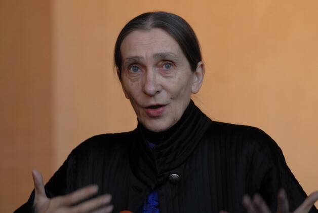1 Portrait: Pina Bausch, Choreografin in den Berliner Festspielen, Tanz, Musik, Tänzerin, Choreographin, Portraet, Porträt, Choreographie, Berlin Deutschland, Germany *** 1 Portrait Pina Bausch, choreographer at the Berliner Festspiele, dance, music, dancer, choreographer, portrait, choreography, Berlin Germany, Germany Copyright: xBRIGANI-ART HEINRICHx BriganiArt_00117270_00117270