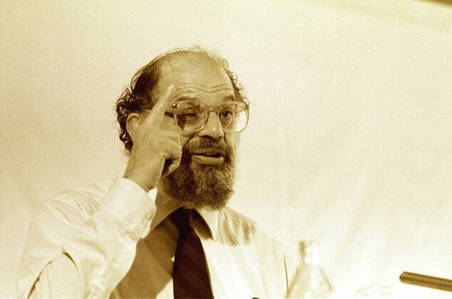 7 Lesung 90: Allen Ginsberg, Jazzpoet, Schriftsteller der Beatgeneration, (á4.4.97) *** 7 Reading 90 Allen Ginsberg, jazz poet, writer of the beat generation, á4 4 97 Copyright: xPOP-EYE moxhübenerx 00007645_00007645