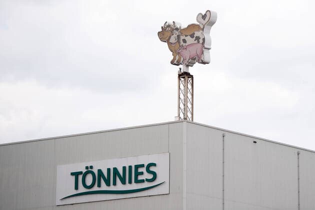 Rheda Wiedenbrück, Germany 16 05 2020 Feature Company Tönnies Plant in Rheda Wiedenbrück So far there have been no corona cases Corona infected persons in the meat plant In other meat plants there are also supposed to be persons who tested positive from time to time , Lübbecke Germany