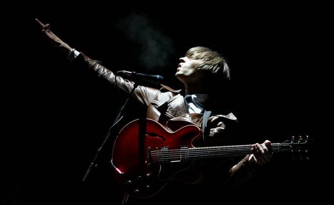77 Konzert: Mando Diao, Saenger Gustaf Erik Noren, bei Rock am Ring 2009, Saenger, Musiker, Indie- Rock, Gesang, Kultur, Festival, OpenAir, Open Air, Nuerburgring Deutschland, Germany *** 77 concert Mando Diao, singer Gustaf Erik Noren, at Rock am Ring 2009, singer, musician, indie rock, vocals, culture, festival, open air, open air, Nuerburgring Germany, Germany Copyright: xPOP-EYE Gabschx 00195274_00195274