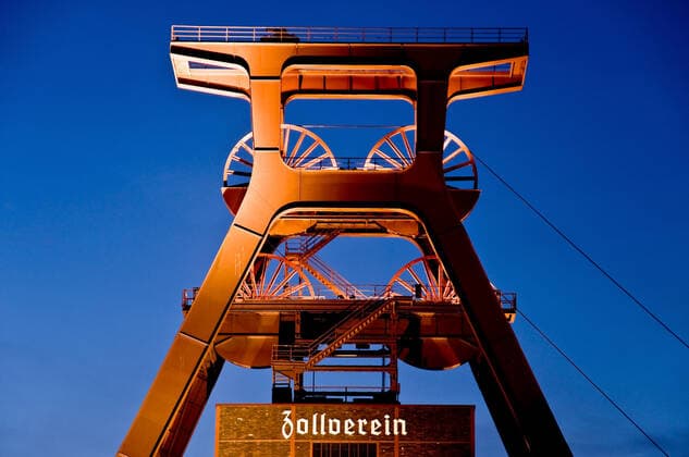 förderturm,zeche zollverein *** shaft tower,zeche zollverein ko9-ad NUR FÜR REDAKTIONELLE ZWECKE EDITORIAL USE ONLY