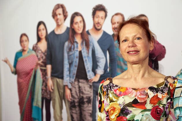 19 RT: Marry Me, Schauspielerin Renate Kroessner vor Filmplakat bei der Deutschlandpremiere im Berliner Cineplex Kino Neukoelln am 29.06.2015, Teppich Berlin Deutschland, Germany *** 19 RT Marry Me, actress Renate Kroessner in front of a film poster at the German premiere in the Berlin Cineplex cinema Neukoelln on 29 06 2015, carpet Berlin Germany, Germany Copyright: xPOP-EYEx xBenxKriemannx 10021123_MarryMe_0001