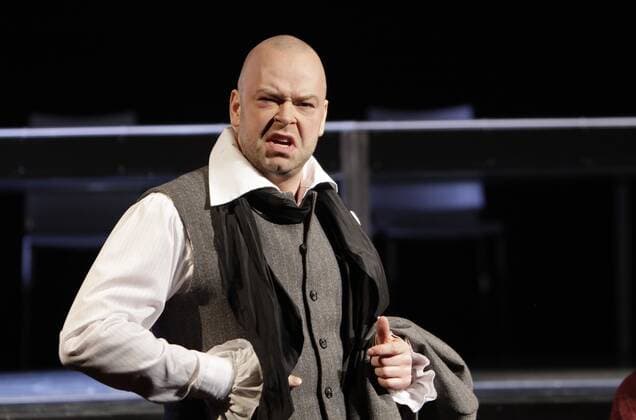 32 Theater: Robert Gallinowski als Anton Schindler, Schauspieler im Stueck 33 Variationen im Berliner Renaissance Theater, Deutschsprachige Erstauffuehrung, Premiere 24.01.2010 Berlin Deutschland, Germany *** 32 Theater Robert Gallinowski as Anton Schindler, actor in play 33 Variations at the Berlin Renaissance Theater, German premiere, premiere 24 01 2010 Berlin Germany, Germany Copyright: xPOP-EYE Scherfx 00210055_00210055