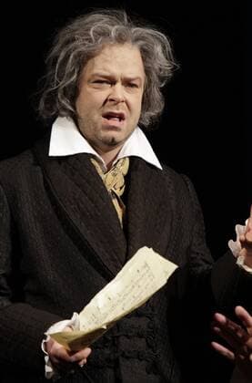 32 Theater: Robert Gallinowski als Ludwig van Beethoven, Schauspieler im Stueck 33 Variationen im Berliner Renaissance Theater, Deutschsprachige Erstauffuehrung, Premiere 24.01.2010 Berlin Deutschland, Germany *** 32 Theater Robert Gallinowski as Ludwig van Beethoven, actor in play 33 Variations at the Berlin Renaissance Theater, German premiere, premiere 24 01 2010 Berlin Germany, Germany Copyright: xPOP-EYE Scherfx 00210195_00210195