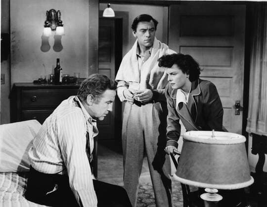 OSCARS. Beste Nebendarstellerin. Preisträgerinnen 1941-1950 ALL THE KINGS MEN ALL THE KINGS MEN US 1949 BRODERICK CRAWFORD, JOHN IRELAND, MERCEDES McCAMBRIDGE Date: 1949. Strictly editorial use only in conjunction with the promotion of the film. Credit line mandatory. This image is copyright of the film company and is supplied under the terms of issue as film still. No commercial or book cover use permitted without prior consent from the film company.  Mandatory credit line: Image courtesy A COLUMBIA FILM Ronald Grant Archive Mary Evans
