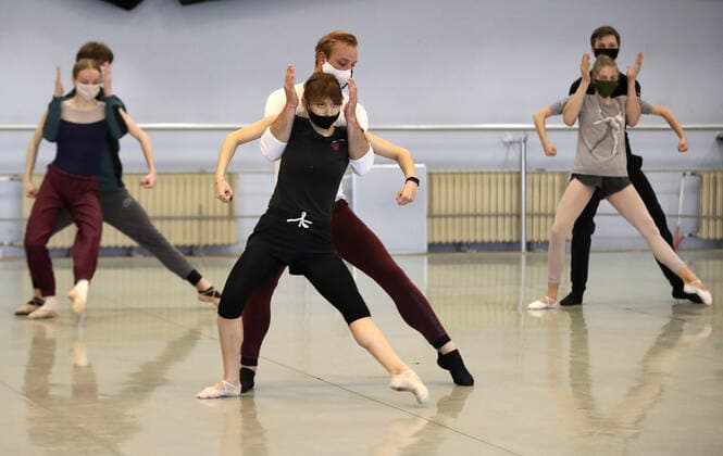 MINSK, BELARUS - MAY 22, 2020: Dancers of the National Academic Bolshoi Opera and Ballet Theater of the Republic of Belarus during a rehearsal of the ballet production of Edvard Grieg s Peer Gynt staged by Sergei Mikel at the small stage of Belarus Bolshoi Opera and Ballet Theater; the ballet is scheduled to premiere on September 8, 2020. Natalia Fedosenko TASS  TS0DA003