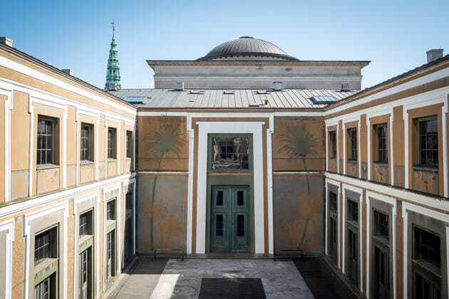 Thorvaldsens Museum reopens in Copenhagen, Tuesday 26 May 2020 Thorvaldsens Museum reopens after coronation, Copenhagen Denmark,  Copyright: RitzauxScanpix NielsxChristianxVilmannx COP103 spdk20200526-111855-L