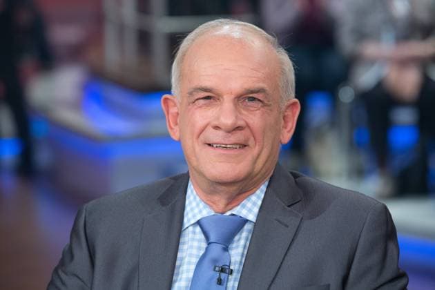 131 Peter Hahne (Moderator und Publizist), Riverboat beim MDR in Leipzig, 29.04.16, Fototermin, TV-Studio on Location, Leipzig Sachsen Deutschland *** 131 Peter Hahne Presenter and publicist, Riverboat at MDR in Leipzig, 29 04 16, photo session, TV Studio on Location, Leipzig Saxony Germany Copyright: xPOP-EYE TomxSchulzex 10046205_29042016_Riverboat_105