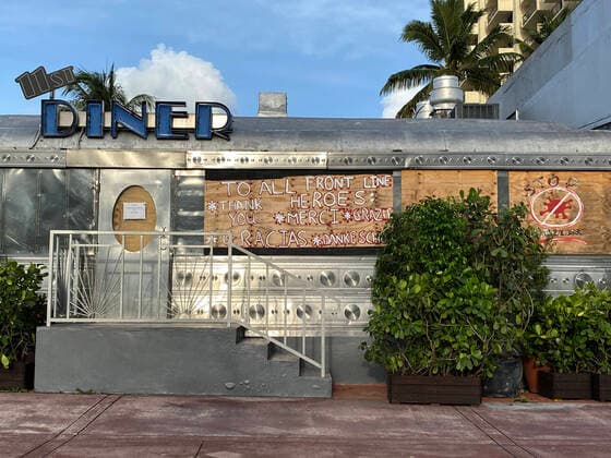 May 29, 2020, Miami Beach, Florida, United States Of America: FORT LAUDERDALE, FL - MAY 30: COVID-19 After months of being closed due to the coronavirus pandemic, Miami-Dade beaches are set to reopen Monday but is it to late as many small businesss are already closed and out of business due to the coronavirus pandemic on May 30, 2020 in Miami Beach, Florida..People: COVID-19 Miami Beach United States Of America - ZUMAn287 20200529_zaa_n287_062 Copyright: xSMGx