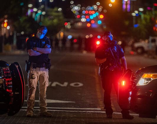 June 1, 2020, USA: June 1, 2020 Albuquerque police officers prepare to clear downtown Albuquerque of protestors after businesses were vandalized and fires were set. USA - ZUMAab1_ 20200601_zaf_ab1_005 Copyright: xAlbuquerquexJournalx