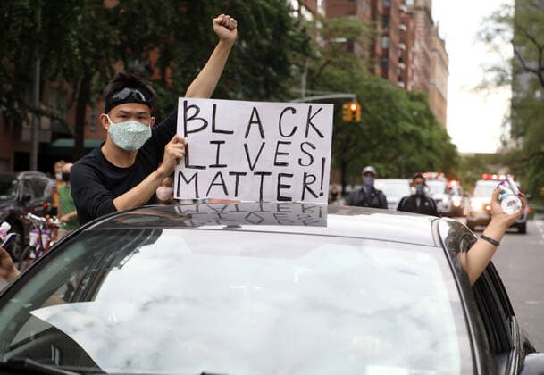 June 2, 2020, New York, New York, USA: Protesters march on the Upper East Side near the Mayor s residence, in support of justice for George Floyd, a black man who was murdered by Minneapolis police. New York USA - ZUMAk03_ 20200602_zaf_k03_040 Copyright: xNancyxKaszermanx