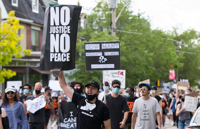(200606) -- TORONTO, June 6, 2020 -- People take part in an anti-racism protest in Toronto, Canada, on June 6, 2020. Thousands of demonstrators gathered here on Saturday to protest against racism. (Photo by Xinhua) CANADA-TORONTO-ANTI-RACISM PROTEST ZouxZheng 