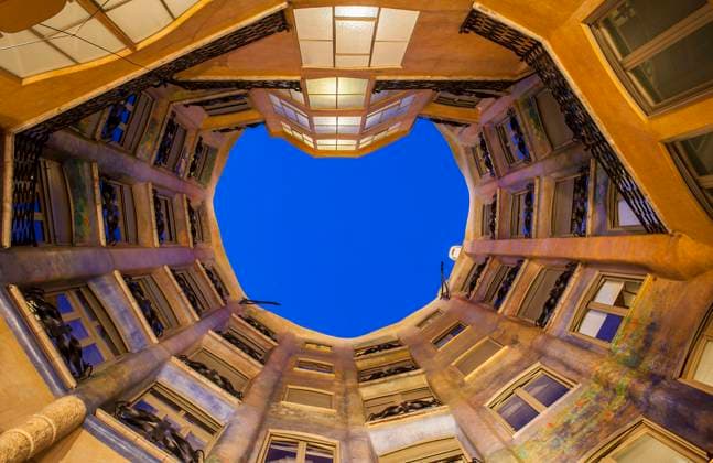 View of inner courtyard, Casa Mila, La Pedrera, Barcelona, Catalonia, Spain Barcelona Barcelona Spain Copyright: xLucasxVallecillosx xVWPicsx LVM-Bc.Cmi.2935