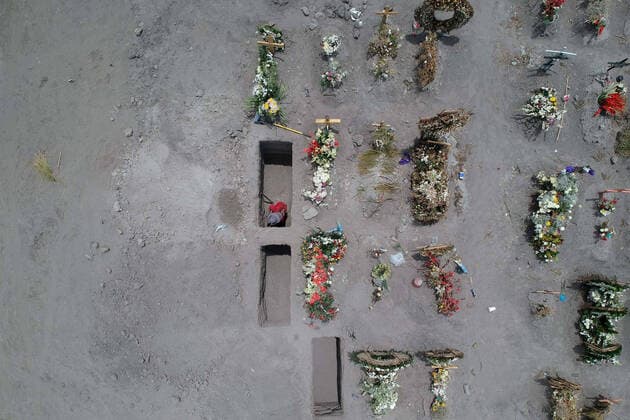June 10, 2020, Mexico City, Mexico: Chalco Municipality Cemetery in Mexico City where 12 graves are created every day for COVID-19 deaths. Mexico has so far registered more than 124,000 COVID-19 cases and 14,649 deaths, according to the Ministry of Health...Where: Mexico City, Mexico.When: 10 Jun 2020.Credit: Eyepix Cover Images..**EDITORIAL USE ONLY* Mexico City Mexico - ZUMAc218 20200610_zia_c218_029 Copyright: xLeonardoxCasasx