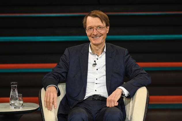 Karl Lauterbach politician 06 20 her Karl Lauterbach on 09 June 2020 in Markus Lanz , ZDF TV television television talk show talk show Germany German German man SPD politics health expert epidemiology German politician across half smiling sitting neutral