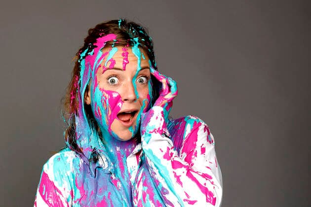 BODYART Colour Shirt Performance with Model Alena at Atelier Düsterwald Hameln, 16 06 2020 BodyArt artist Jörg Düsterwald Foto:xT.xSkupinx xFuturexImage