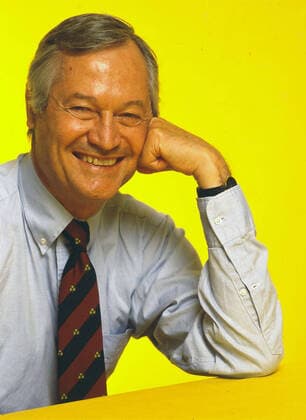 ROGER CORMAN (b.1926) FILM DIRECTOR AND PRODUCER PICTURE FRO ROGER CORMAN FILM DIRECTOR AND PRODUCER PICTURE FROM THE RONALD GRANT ARCHIVE ROGER CORMAN director, producer Date: 1926. Strictly editorial use only in conjunction with the promotion of the film. Credit line mandatory. This image is copyright of the film company and is supplied under the terms of issue as film still. No commercial or book cover use permitted without prior consent from the film company.  Mandatory credit line: Image courtesy Ronald Grant Archive Mary Evans