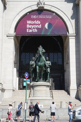 June 22, 2020, New York, New York, USA: NYC Protest, .The statue of President Teddy Roosevelt at the entrance to the American Museum of Natural History will be removed amid widespread protests over racial inequality,.Central Park West, NYC.June 22, 2020. New York USA - ZUMAms4_ 20200622_zaf_ms4_006 Copyright: xSoniaxMoskowitzxGordonx