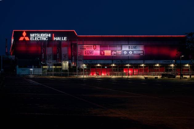 Night of Light Düsseldorf, 22 06 2020 Düsseldorf Venues in Red, Mitsubishi Electric Hall, Night of Light, 22 06 2020 in Düsseldorf Düsseldorf Mitsubishi Electric Hall Düsse North Rhine-Westphalia Germany Copyright: xBEAUTIFULxSPORTS KennyxBeelex