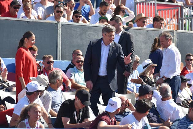 Croatian PM refuses to self-isolate after encounter with Djokovic 20.06.2020., Zadar, Croatia - Croatian prime minister Andrej Plenkovic visited tennis tournament Adria tour and watched tennis match Novak Djokovic vs Pedja Krstin. DinoxStanin PIXSELL