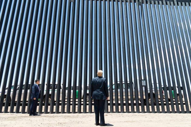 June 23, 2020 - Yuma, Arizona - President DONALD TRUMP walks along the completed 200th mile of new border wall Tuesday, June 23, 2020, along the U.S.-Mexico border near Yuma. Yuma USA - ZUMAz03_ 20200623_sha_z03_406 Copyright: xWhitexHousex