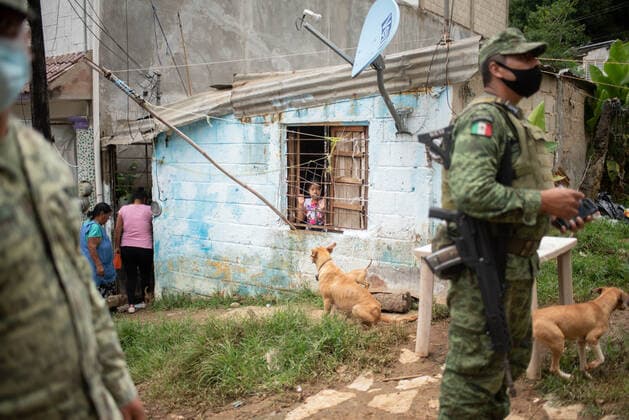 June 25, 2020, Xalapa, Veracruz, Mo xico: Members of the Mexican army help families affected by the landslides that have occurred since June 24. The damage so far is incalculable. Xalapa MÃ xico - ZUMAqp1_ 20200625_zip_qp1_013 Copyright: xHectorxAdolfoxQuintanarxPerezx