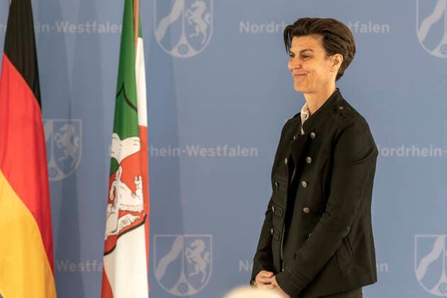 Award of the Order of Merit of North Rhine-Westphalia on 01