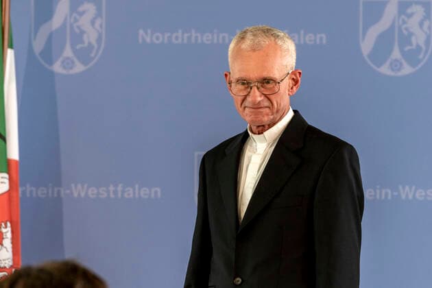 Presentation of the Order of Merit of North Rhine-Westphalia on July 1, 2020 in Düsseldorf In the picture Pastor Franz Meurer during the laudation Meurer is known far beyond his priesthood for