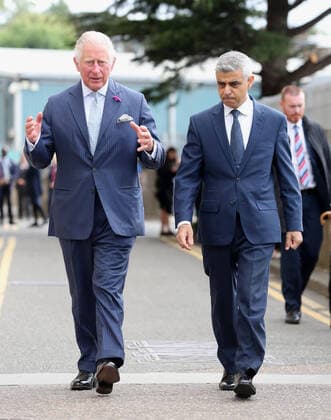 . 02 07 2020. London, United Kingdom. Prince Charles, Prince of Wales with Mayor of London Sadiq Khan as they meet key workers from Transport for London, who have worked throughout the Covid-19 pandemic.  xPoolx xi-Imagesx IIM-21357-0013