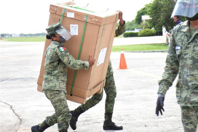 The Mexican Army unload medical supplies at Merida International Airport to help hospitals battle COVID-19. The Secretary of National Defense has moved 4,914,06 tons of medical supplies in different states of the country to face this pandemic. Where: Merida, Mexico When: 05 Jul 2020 Credit: Eyepix Cover Images **EDITORIAL USE ONLY** Copyright: xIlianaxSuarezx 40698029 EDITORIAL USE ONLY. NOT FOR USE BY NEWSPAPERS BASED IN THE UK.