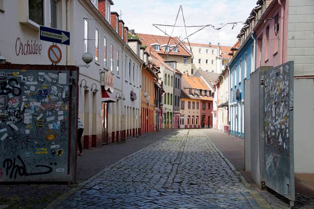 The Bruchstraße in Braunschweig, an amusement mile secured with metal gates Because of the Corona crisis, the bars and brothels are closed