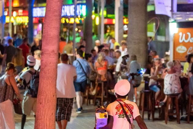 During the Corona Pandemic and after the lockdown, nightlife at Playa de