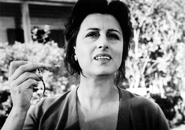 OSCARS. Beste Hauptdarstellerin. Preisträgerinnen 1951-1960 THE ROSE TATTOO ANNA MAGNANI Date: 1955. Strictly editorial use only in conjunction with the promotion of the film. Credit line mandatory. This image is copyright of the film company and is supplied under the terms of issue as film still. No commercial or book cover use permitted without prior consent from the film company.  Mandatory credit line: Image courtesy Ronald Grant Archive Mary Evans
